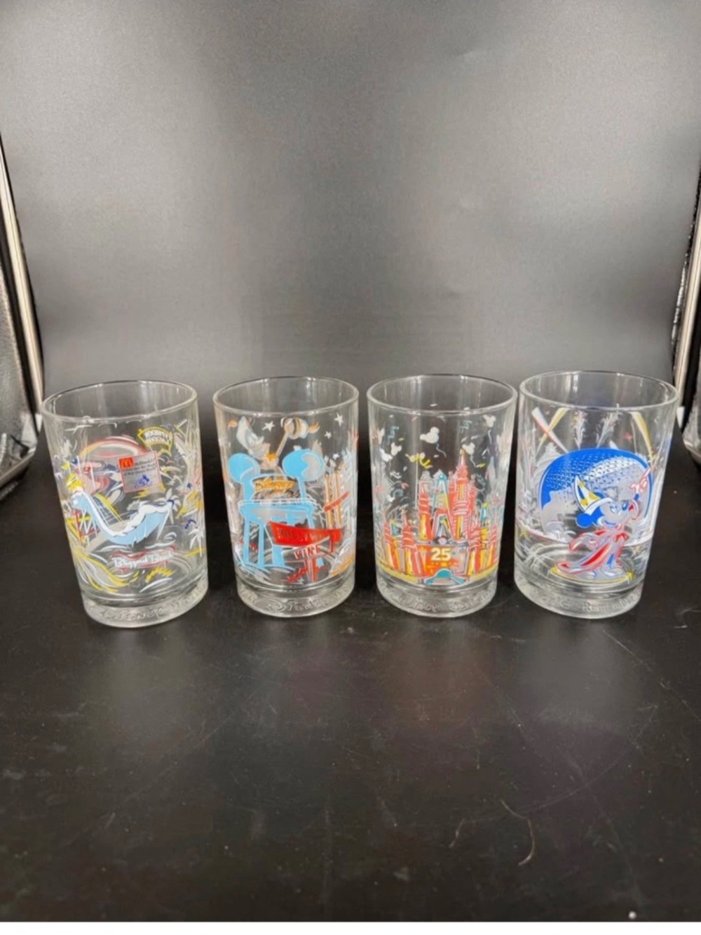 SET OF 4 MCDONALDS WALT DISNEY WORLD REMEMBER THE MAGIC 25TH GLASSES